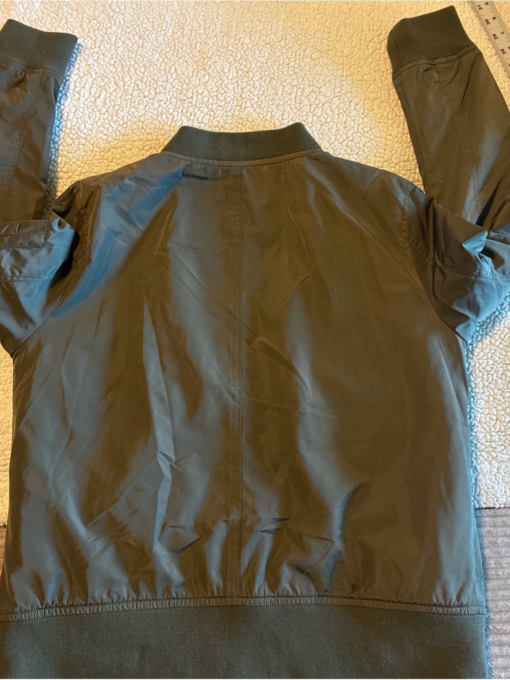 NWOT LEVI'S Lightweight Bomber Utility Jacket Olive Green Size Large - Picture 14 of 16